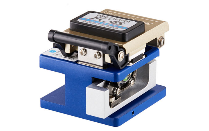 Fiber Optic Cleaver